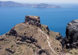139 Skaros Rock Santorini_20150710